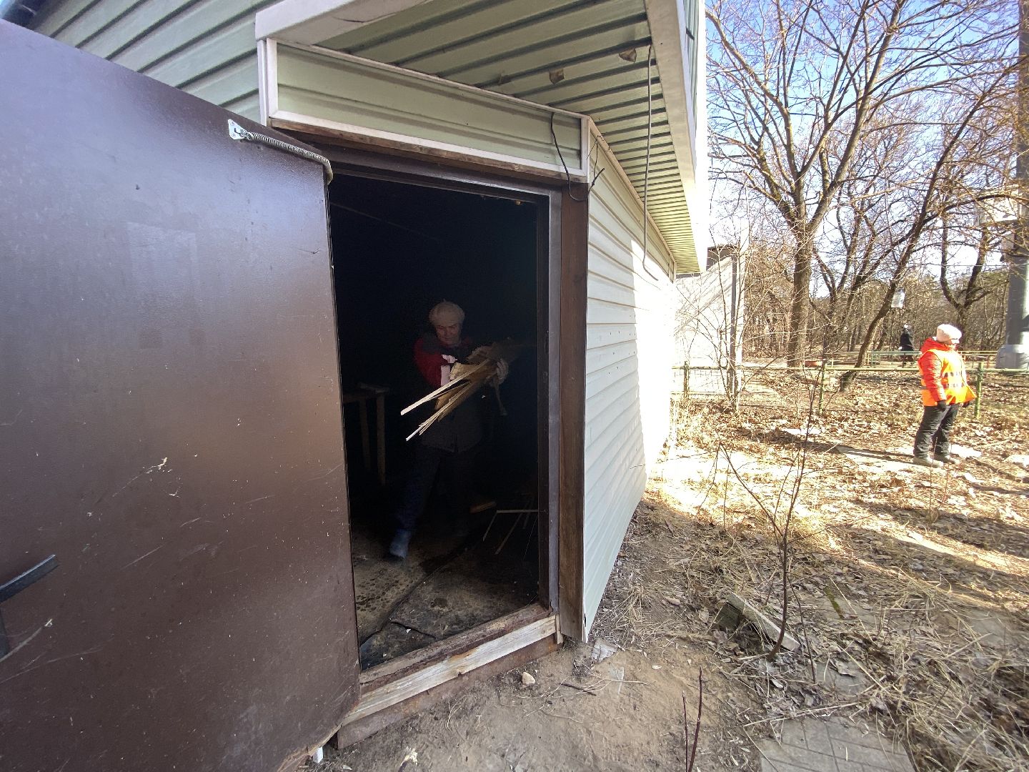 снос здания, снос незаконный строений, незаконное строение,