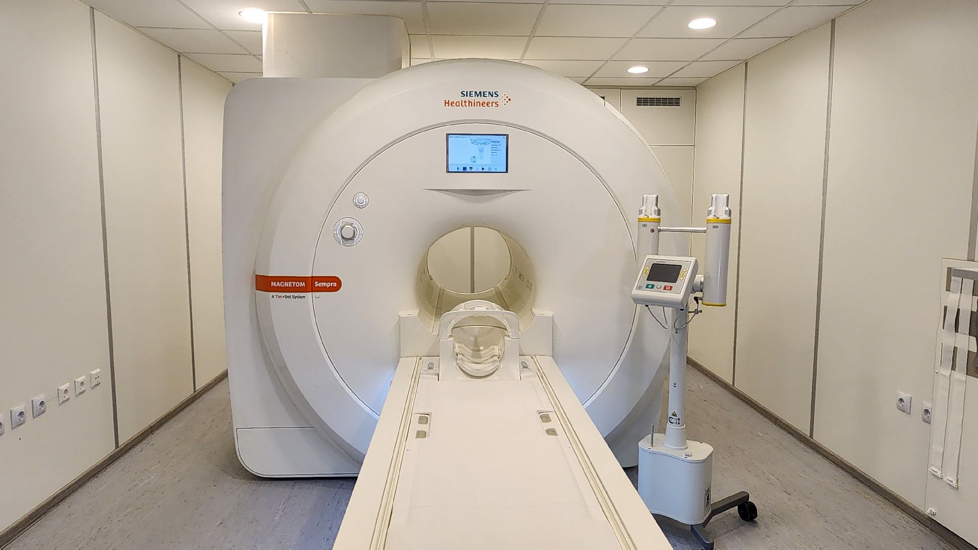 солнечногорск, медицина, тяжелое медицинское оборудование, мрт, поликлиника,