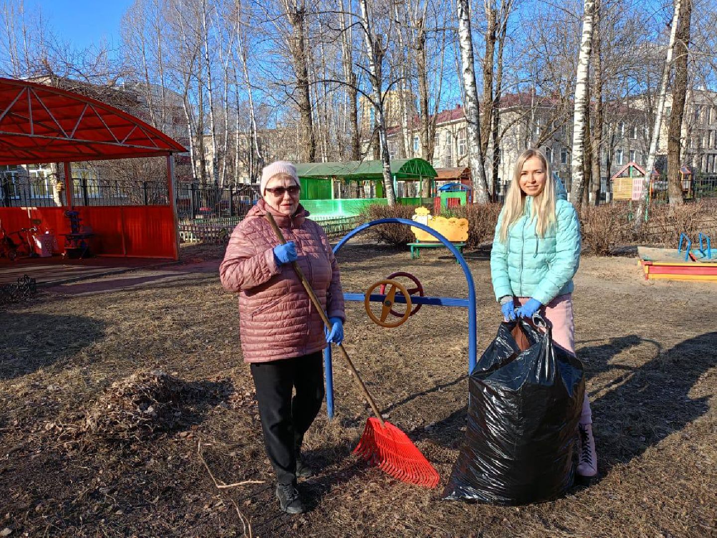 реутов, образование, уборка, субботник,дети на уборке,