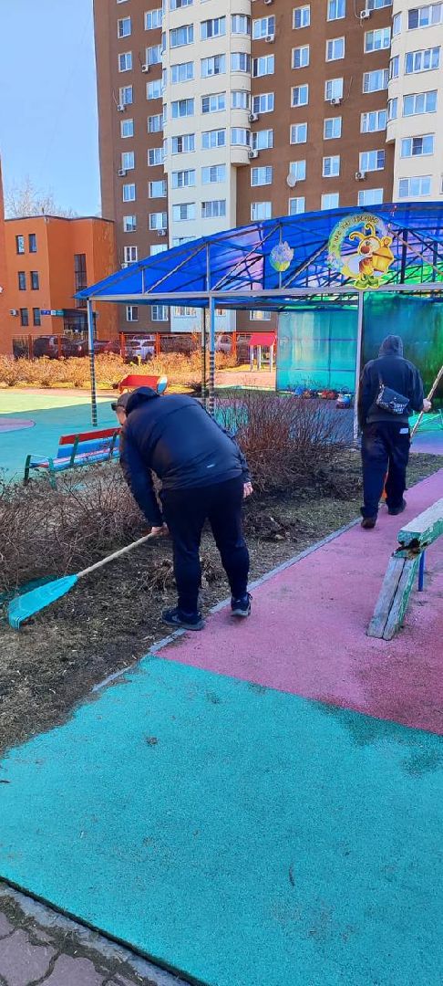 реутов, образование, уборка, субботник,дети на уборке,