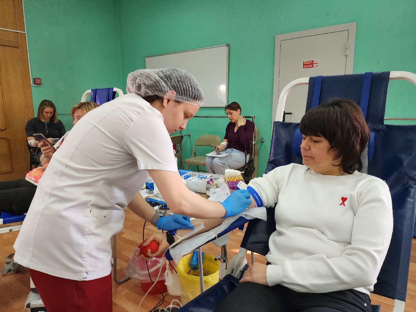 электросталь, жители, общество, медицина, день донора, сдача крови, донорская акция,