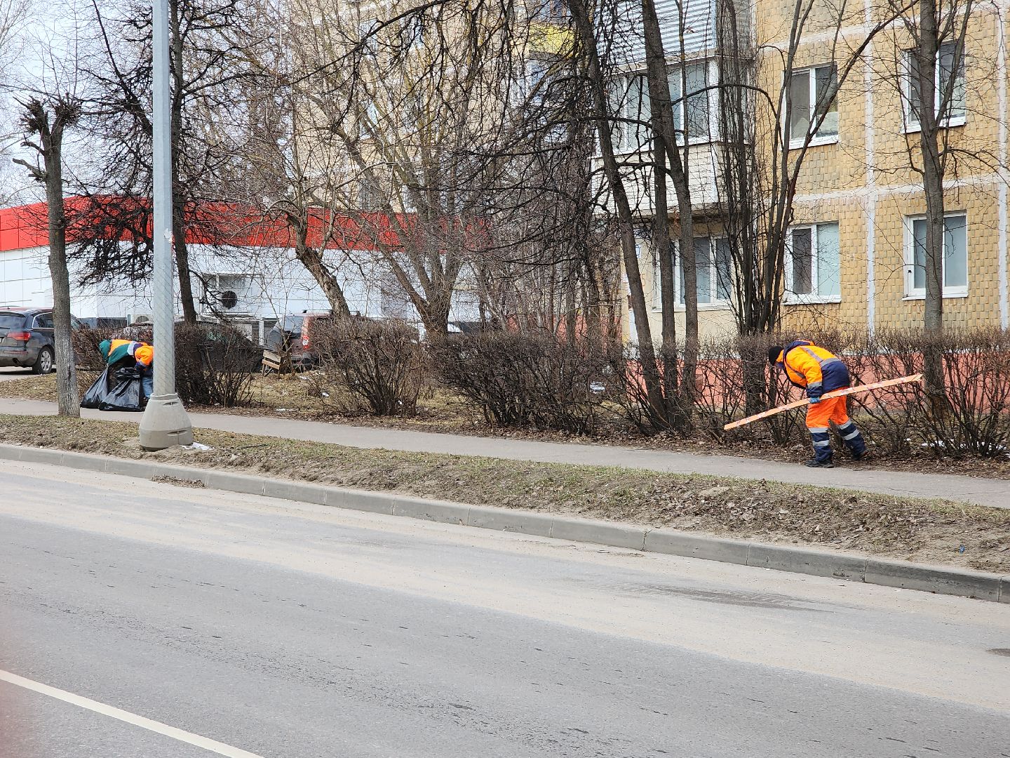 серпухов, подмосковье, уборка улиц,