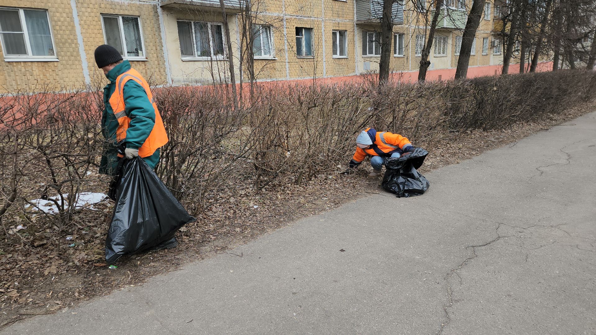 серпухов, подмосковье, уборка улиц,