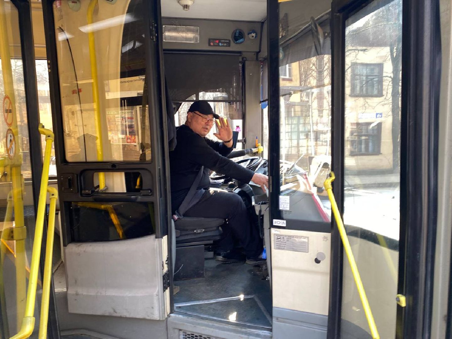 маршрут 827, проверка маршрута 827, автобус 827, маршрут в Красногорске, МЦД Павшино - МЦД Нахабино,