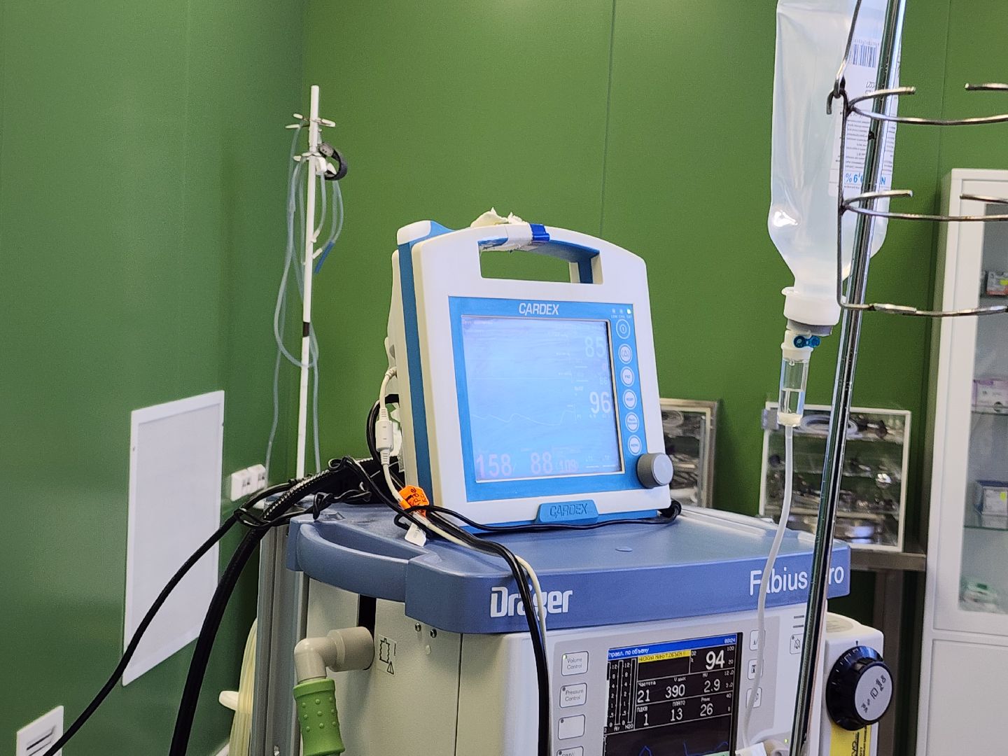 врач-хирург, операции, больница,