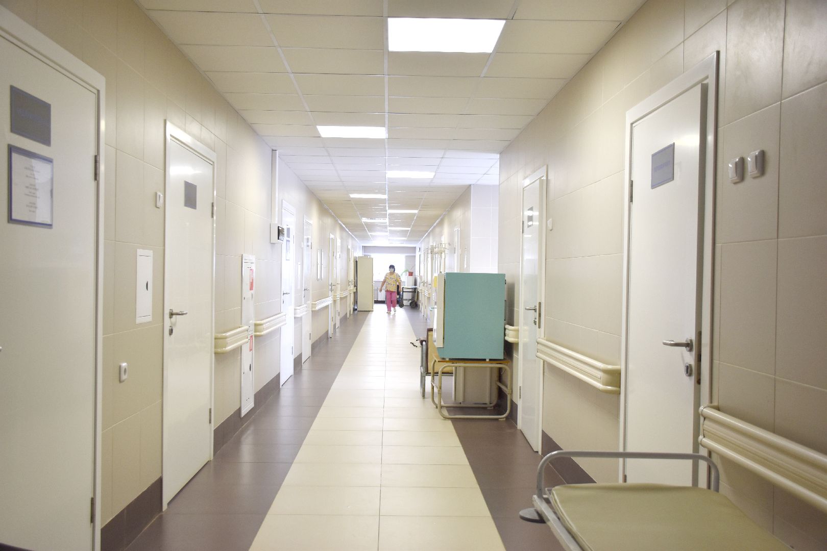 врач-хирург, операции, больница,