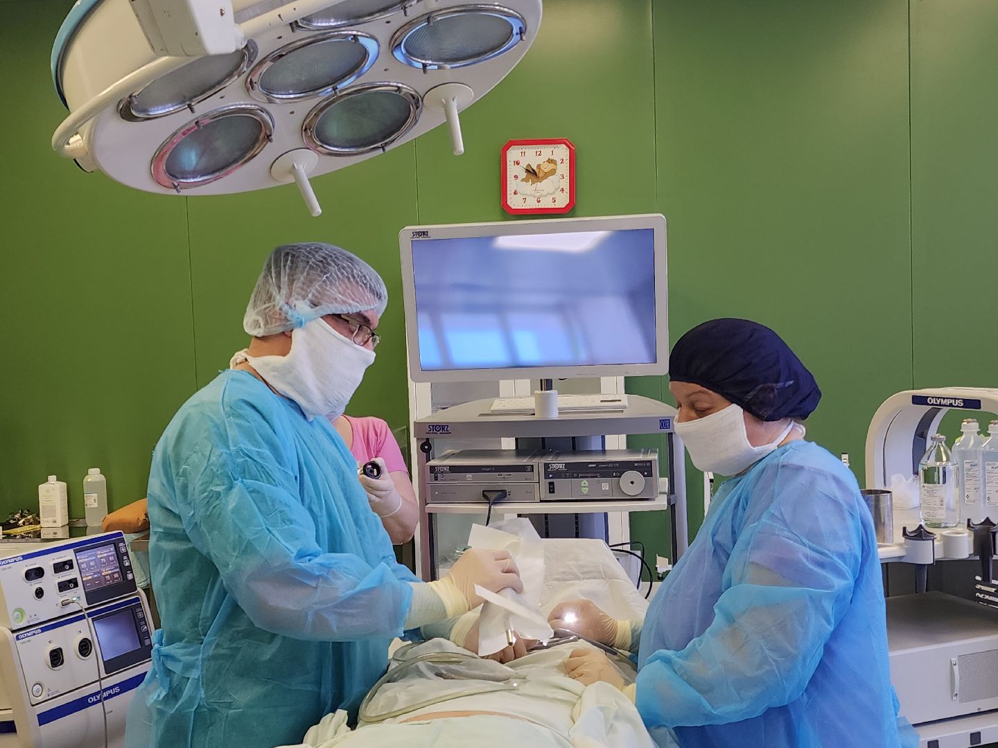 врач-хирург, операции, больница,