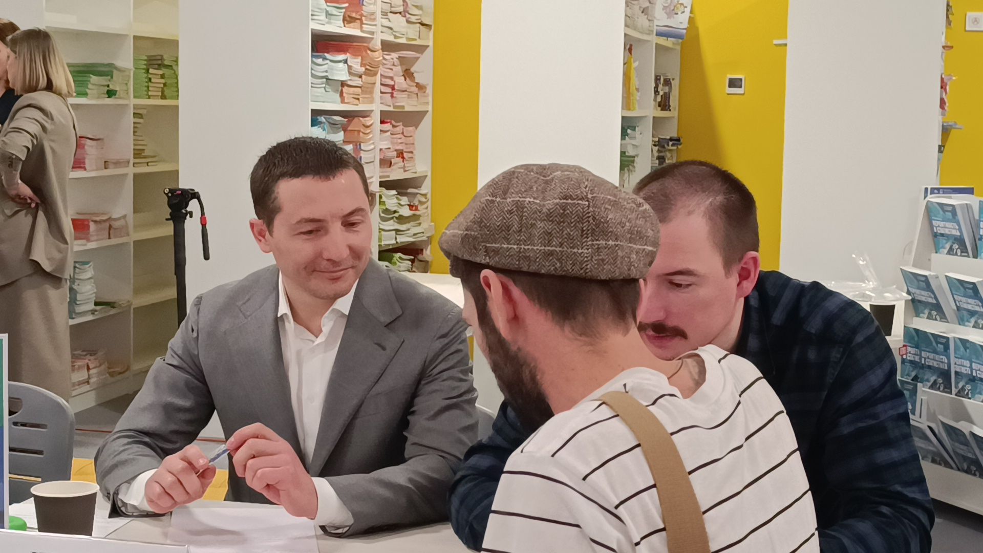 сво, лобня, администрация, время героев,