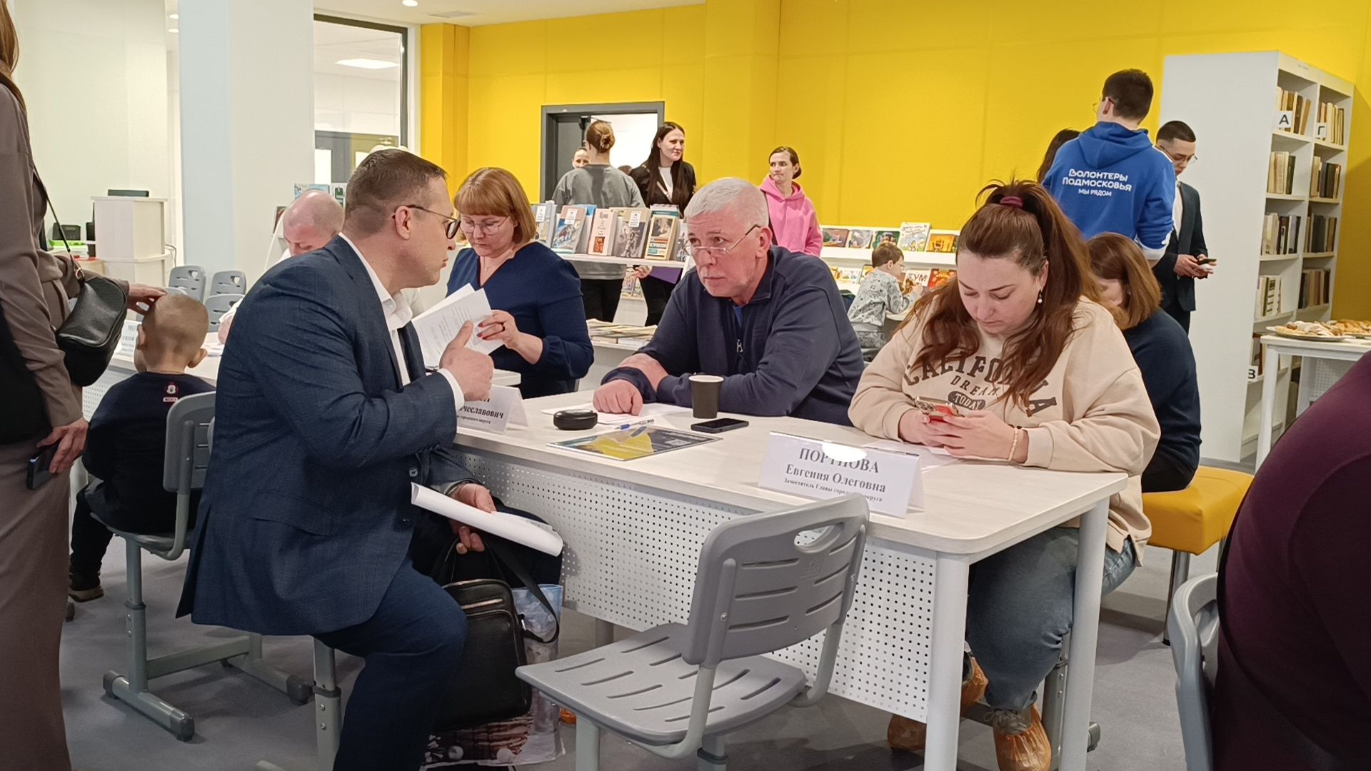 сво, лобня, администрация, время героев,