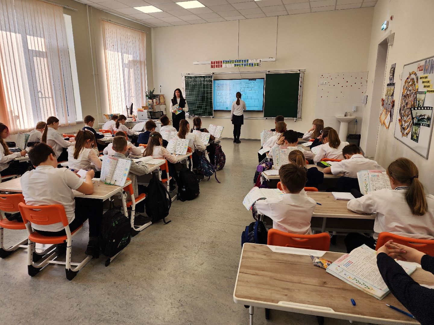 чехов, гимназия 7, молодые учителя, педагогический дебют,