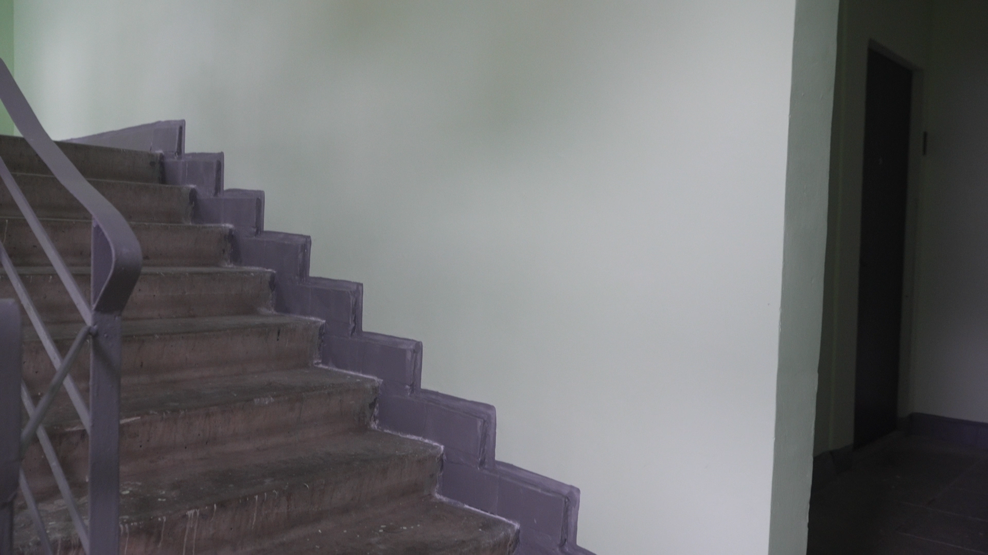 Ремонт подъезда, текущий ремонт МКД, Власиха Заозерная 5, дом ветерана ВОВ, МКУ ЖКХ и благоустройство,