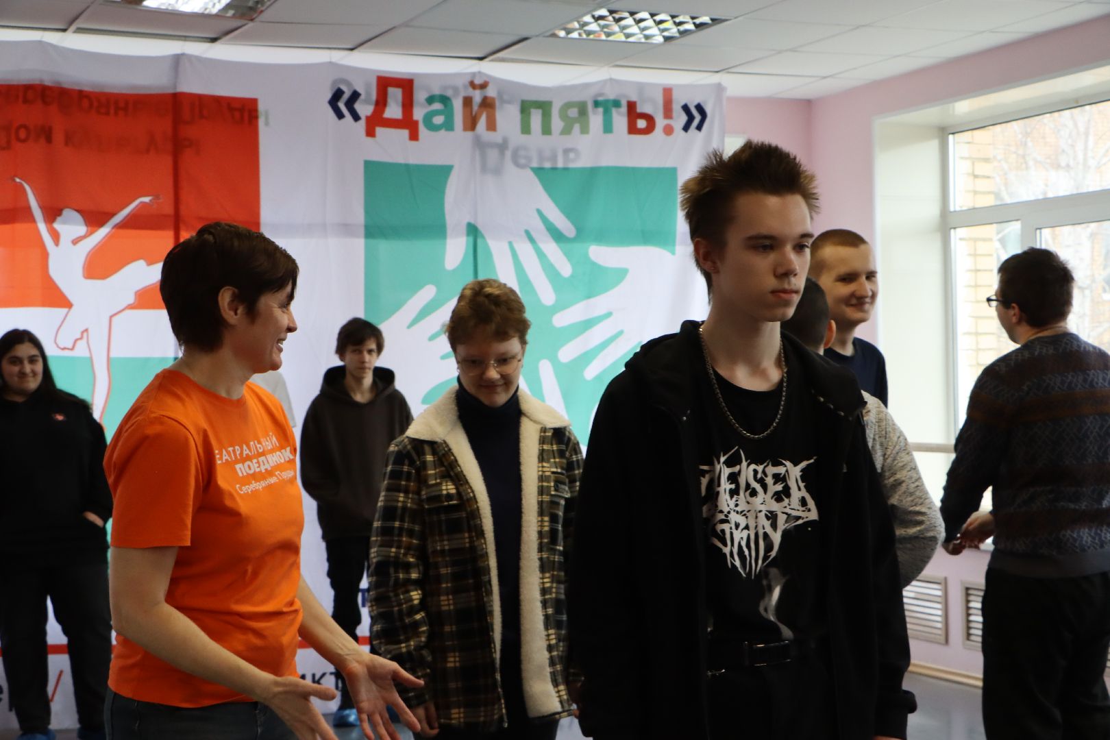 день работников театра, серебряные пруды, театральная студия сказка, молодогвардейцы серебряных прудов, сценическое искусство,