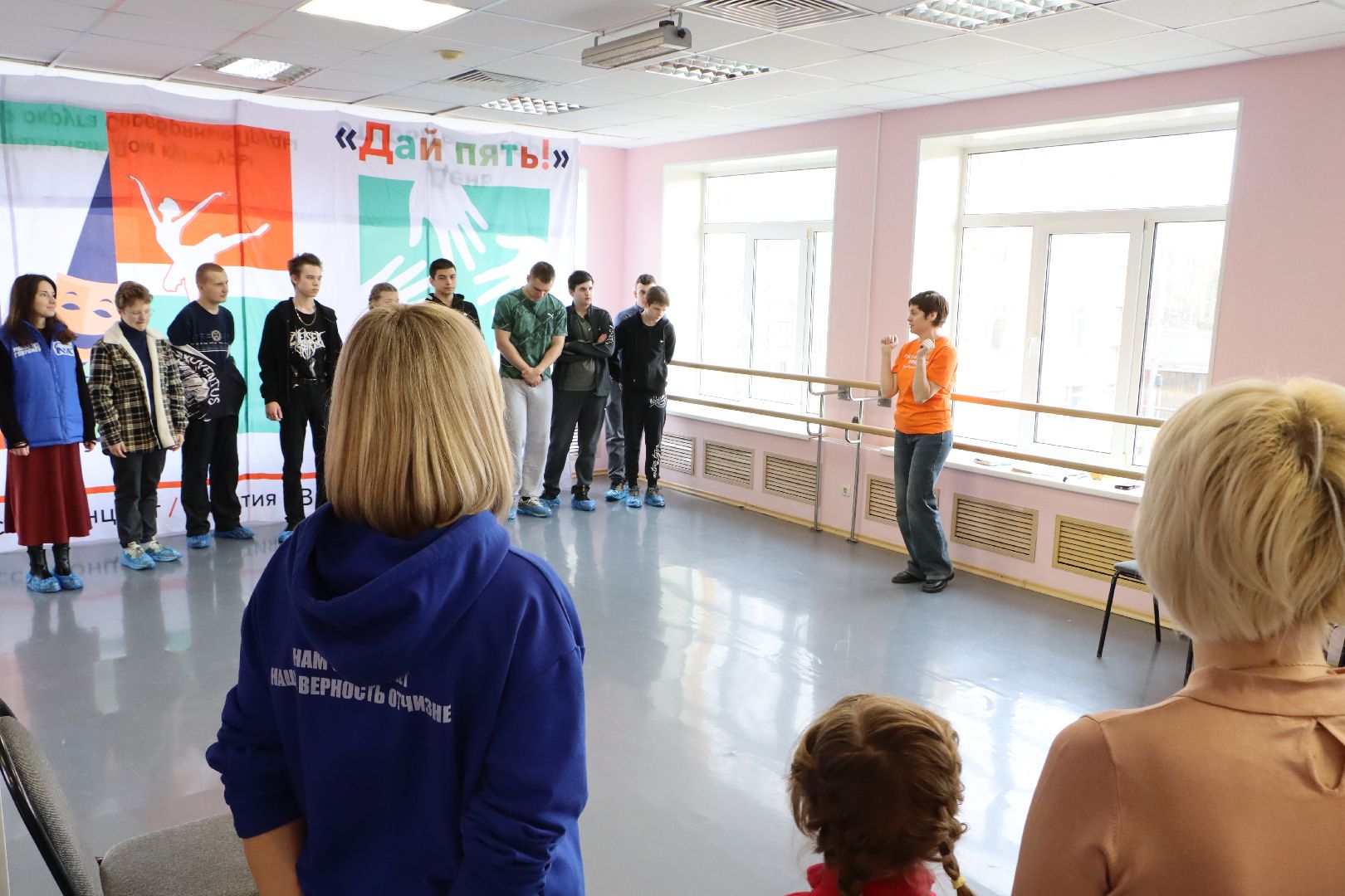 день работников театра, серебряные пруды, театральная студия сказка, молодогвардейцы серебряных прудов, сценическое искусство,