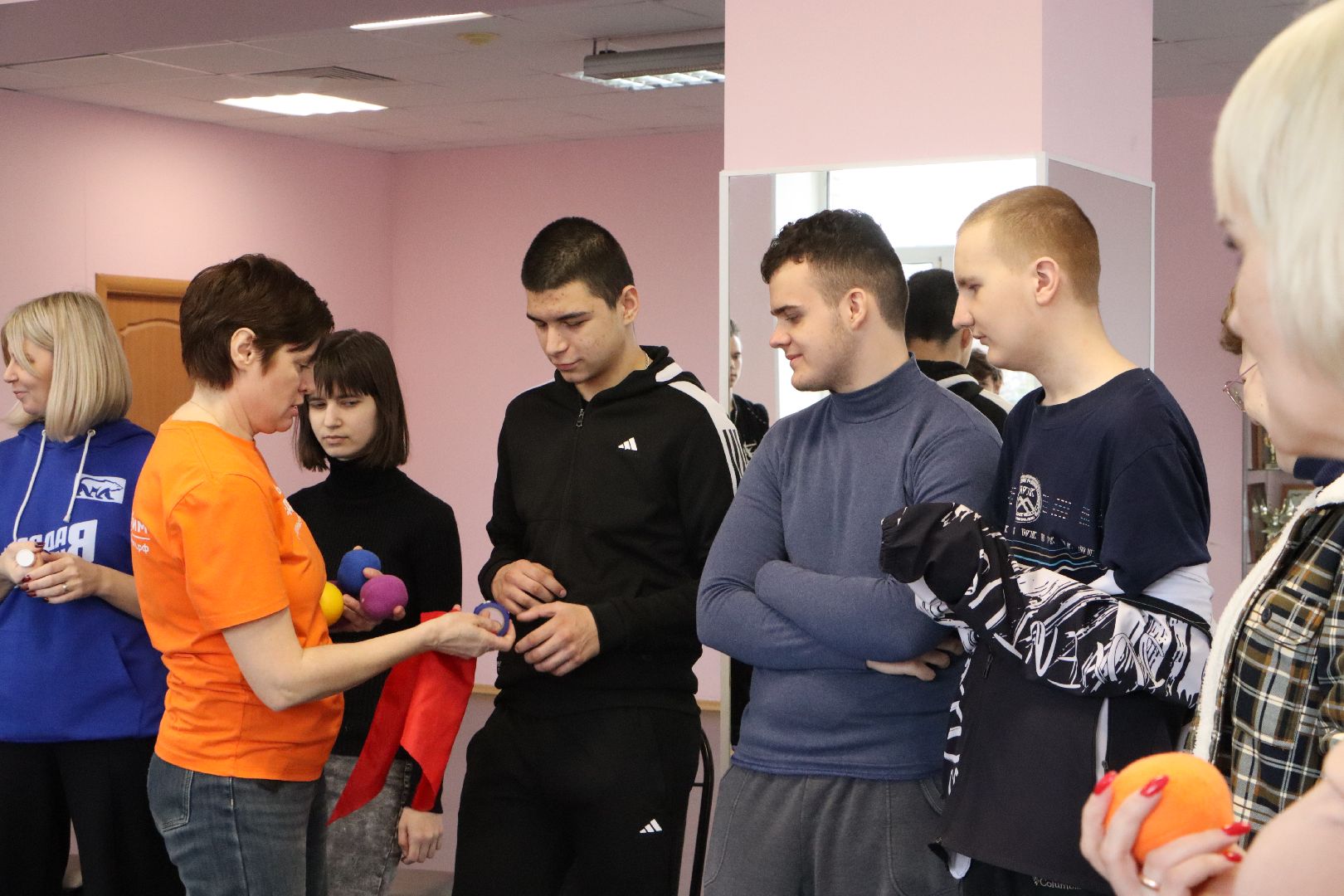 день работников театра, серебряные пруды, театральная студия сказка, молодогвардейцы серебряных прудов, сценическое искусство,