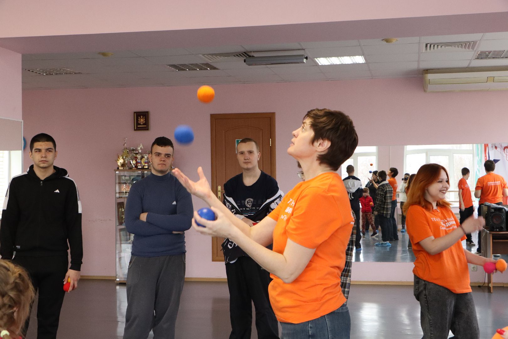 день работников театра, серебряные пруды, театральная студия сказка, молодогвардейцы серебряных прудов, сценическое искусство,