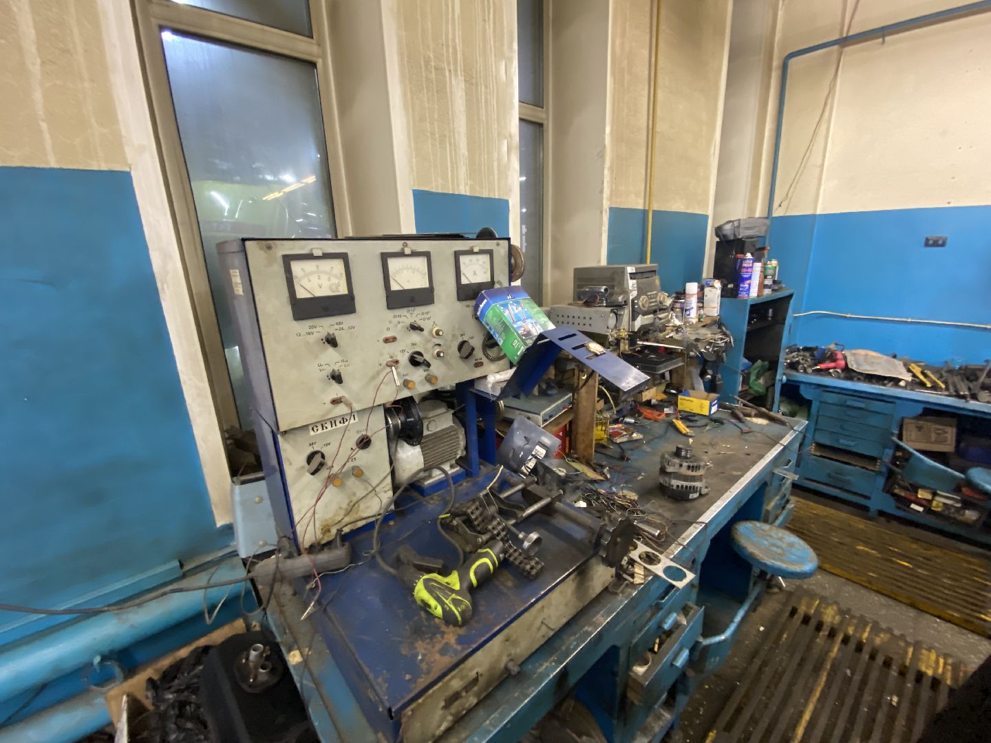 Скорая помощь, Автослесарь, Автослесарь для скорой,