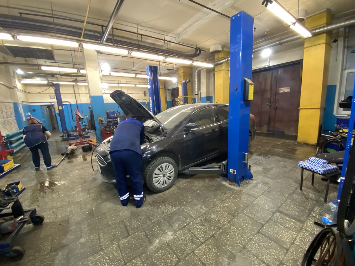 Скорая помощь, Автослесарь, Автослесарь для скорой,