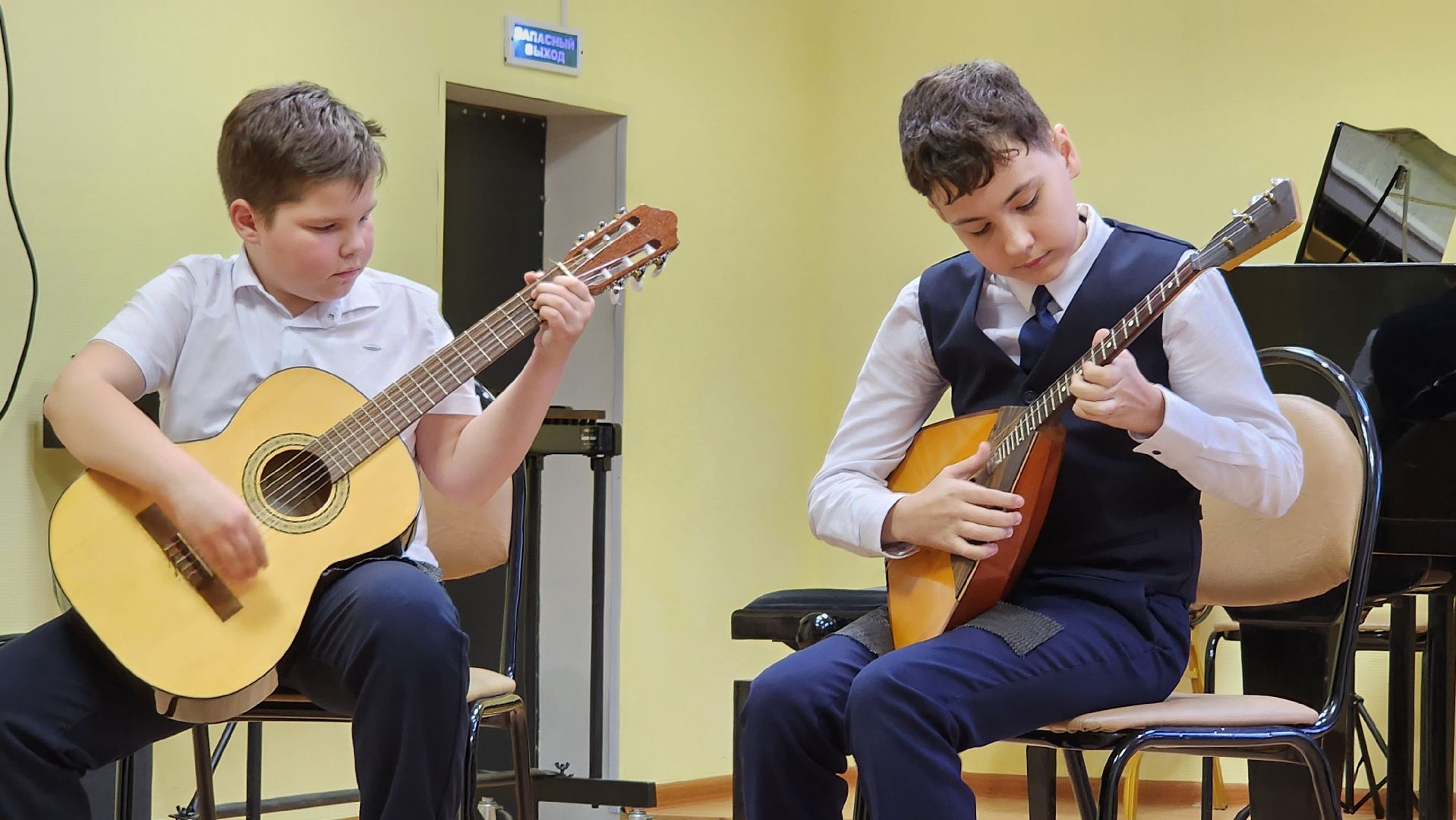 кашира, дши, музыкальная школа, оркестр, русские народные инструменты, 80 - летие победы, день победы, концерт,