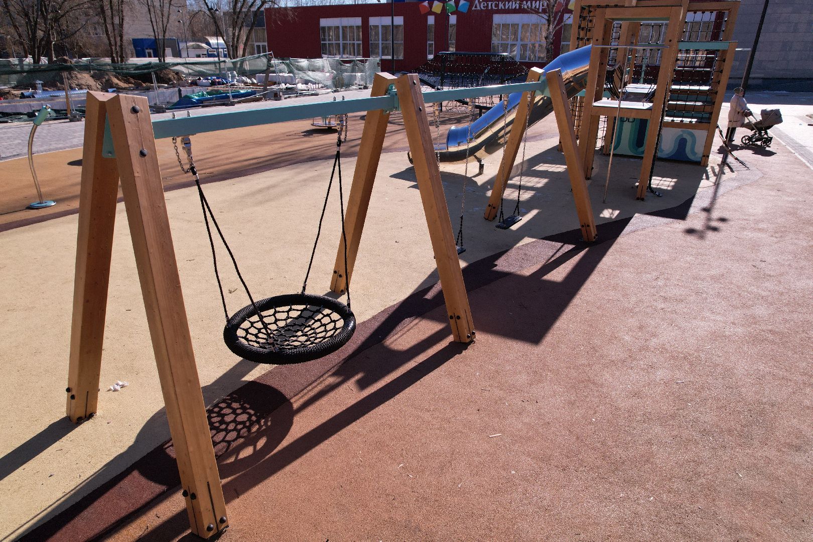 видео с коптера, сквер журавлева, благоустройство сквера в дубне,