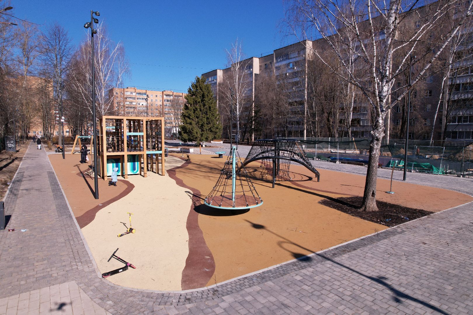 видео с коптера, сквер журавлева, благоустройство сквера в дубне,