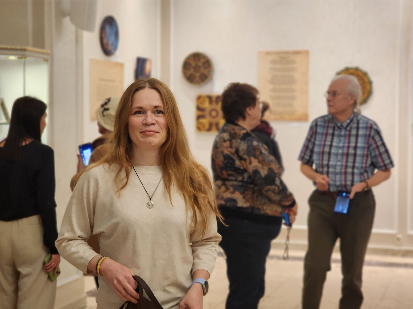 дубна, дк мир, дом культуры, выставка, оияи,