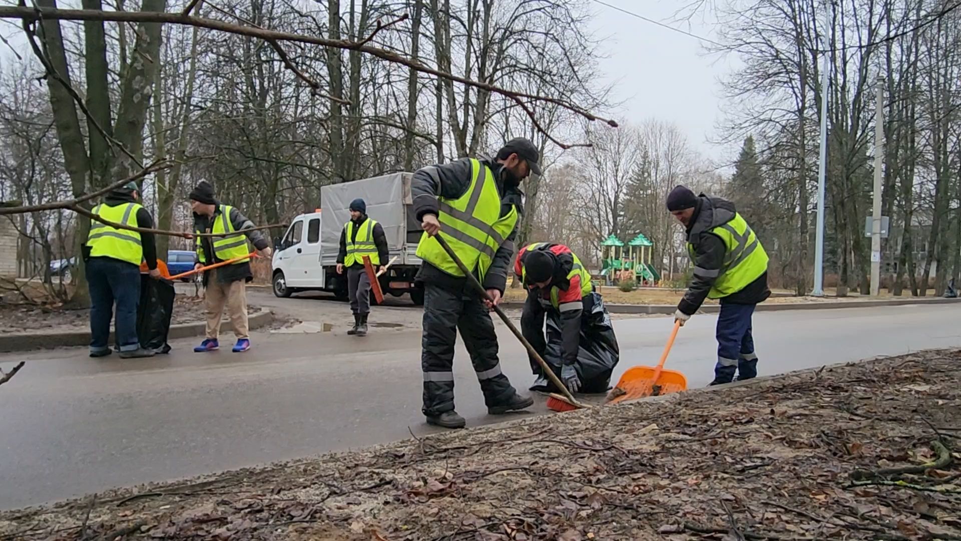 Бронницы, Благоустройство, Уборка дорог, Весенняя уборка, Поселок Горка,