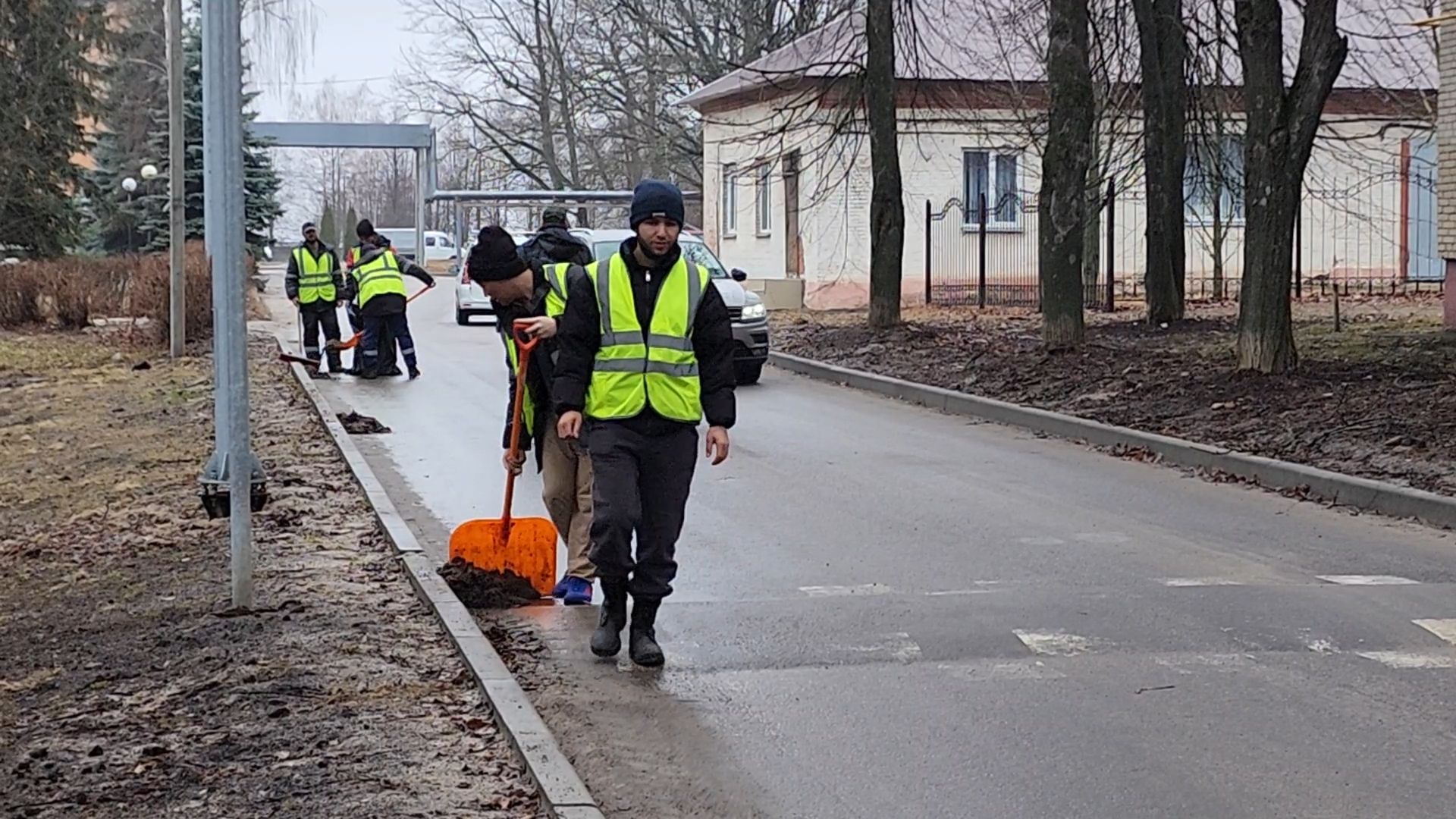 Бронницы, Благоустройство, Уборка дорог, Весенняя уборка, Поселок Горка,