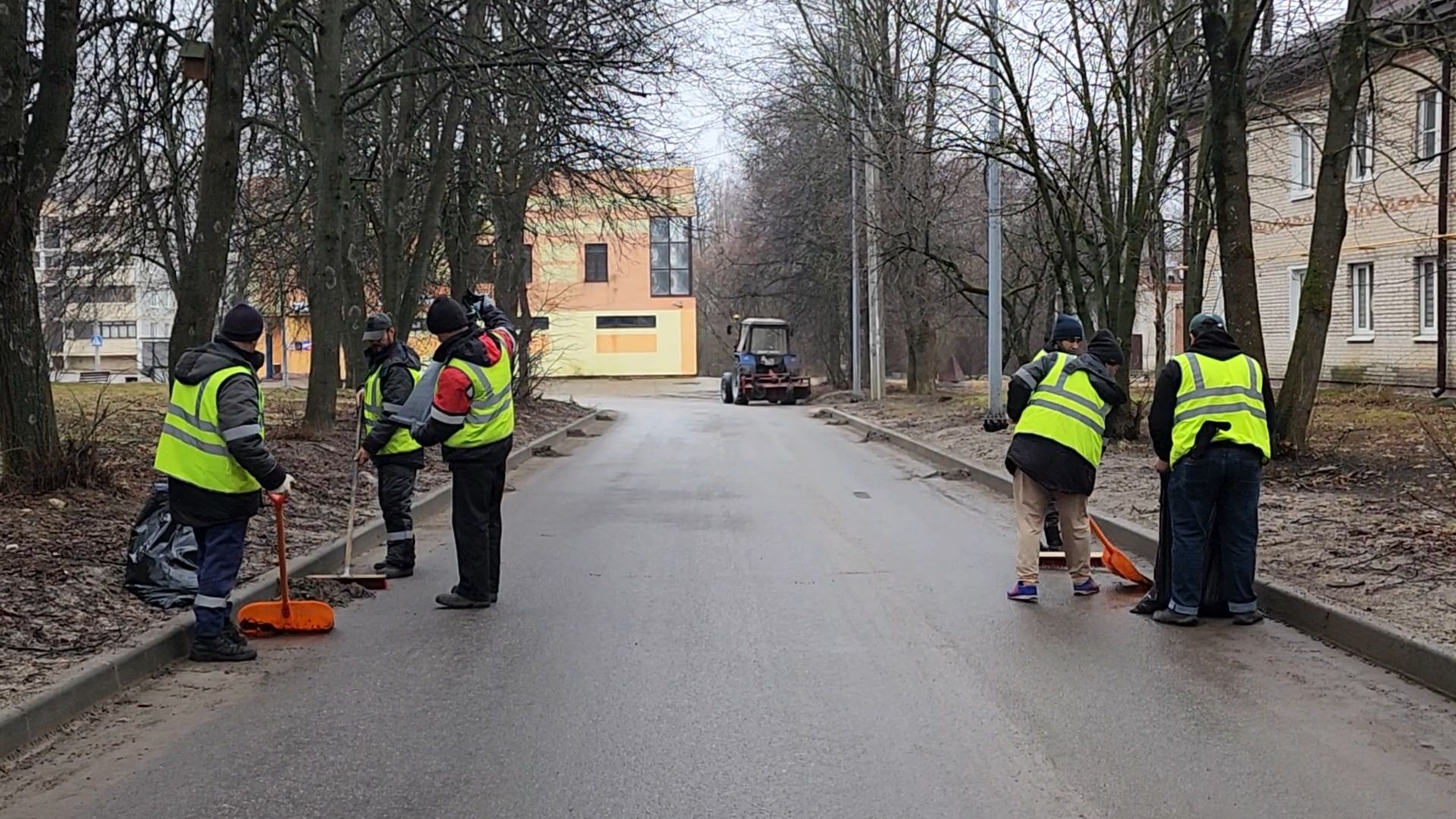 Бронницы, Благоустройство, Уборка дорог, Весенняя уборка, Поселок Горка,