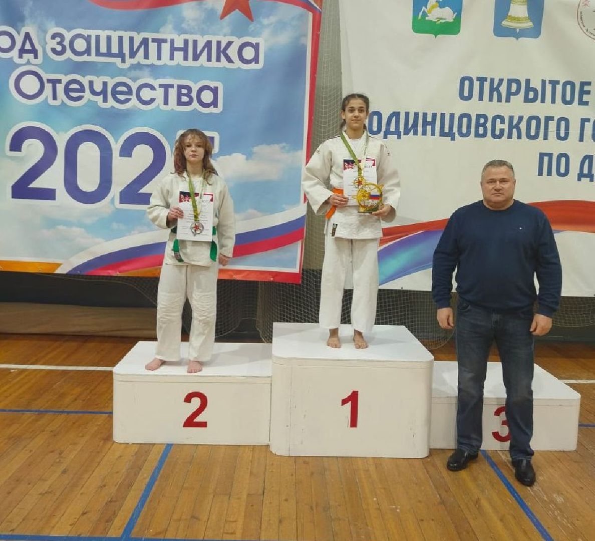 спорт, спортивный клуб, дзюдоистка, золотая медаль, победа,девушка,