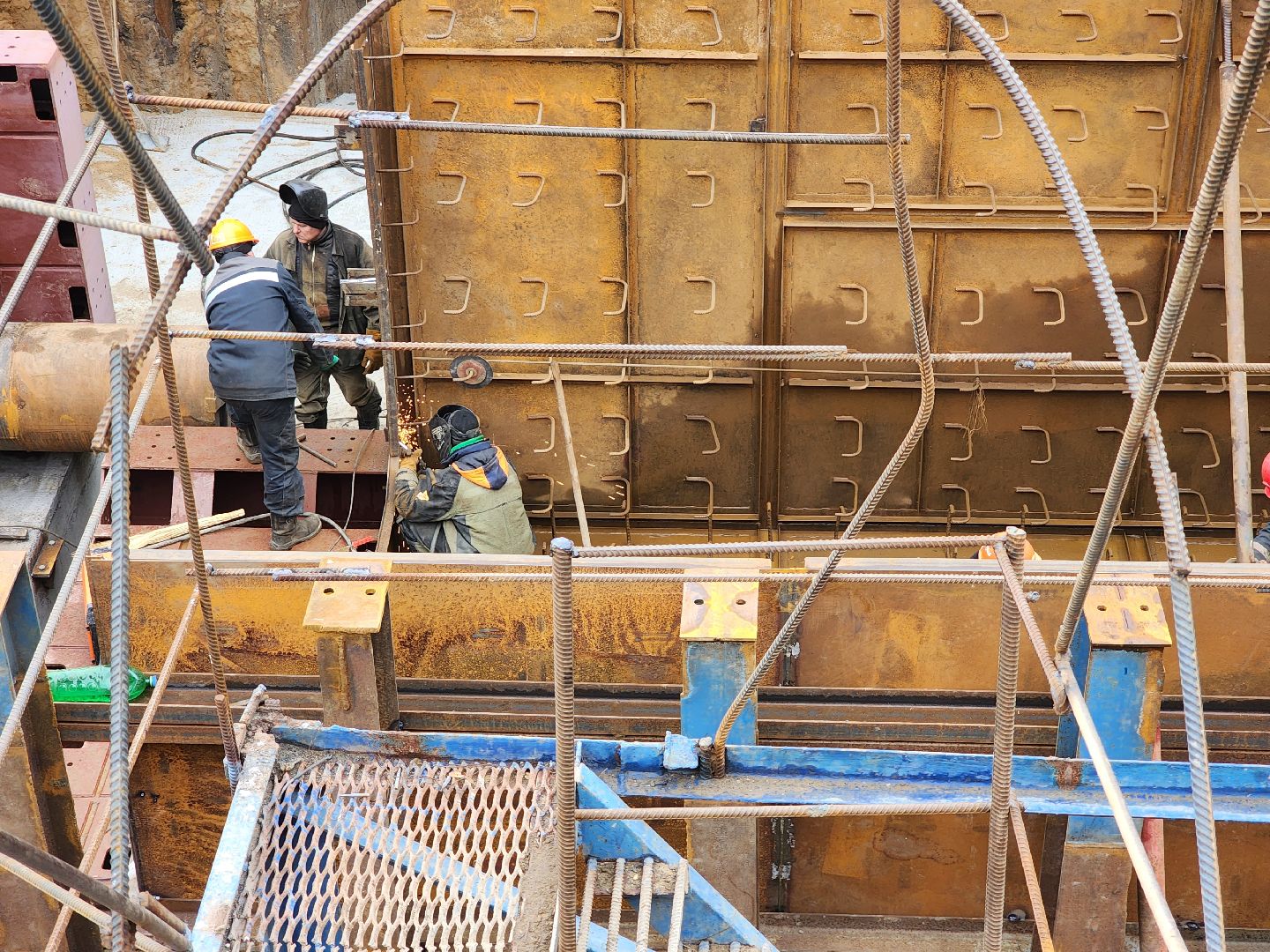 раменское, строительство, подземный пешеходный переход в Удельной, вертикальные видео,