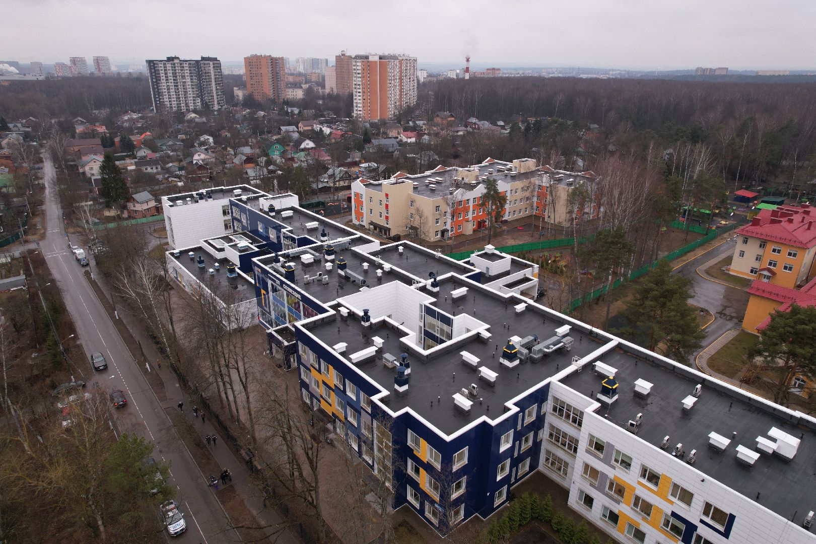 видео с коптера, красногорск медицина, реабилитация детей в красногорске, образовательный центр созвездие,