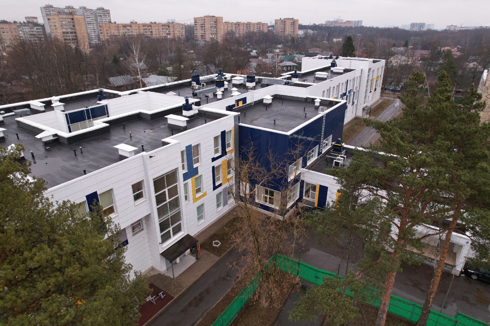 видео с коптера, красногорск медицина, реабилитация детей в красногорске, образовательный центр созвездие,