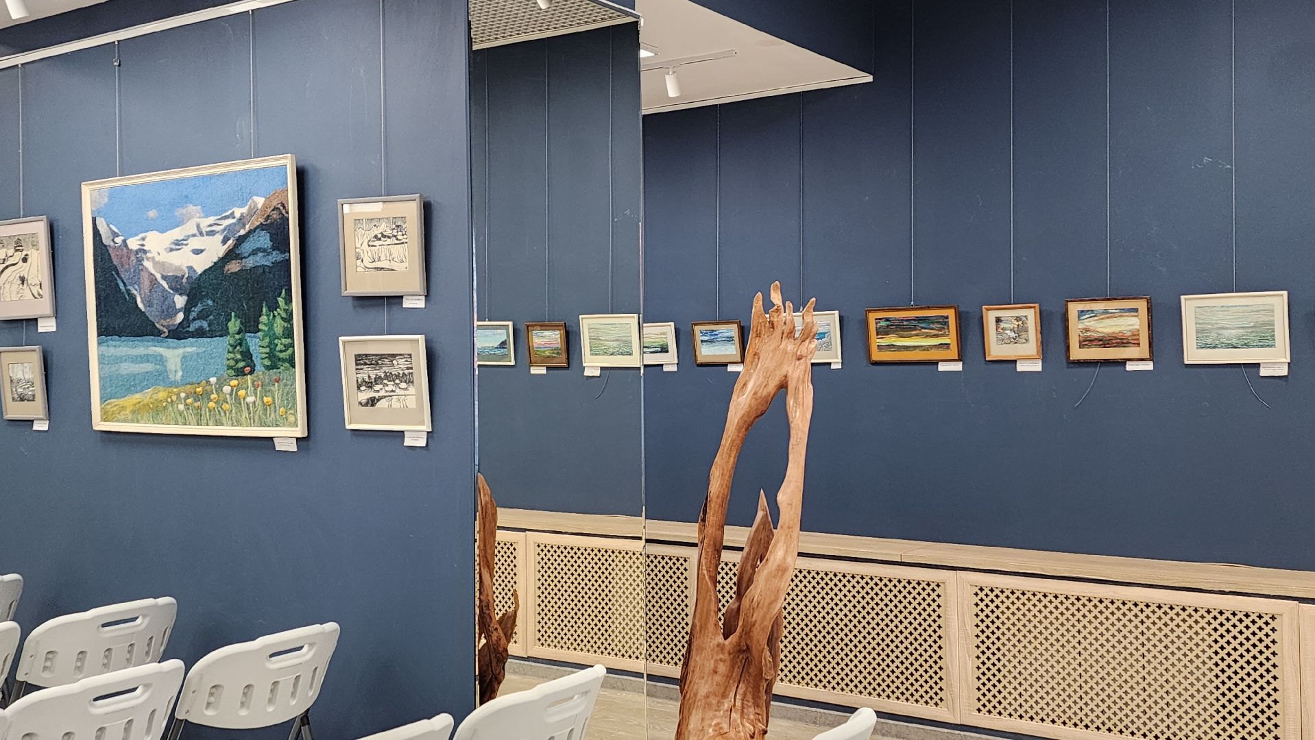 художественная выставка, художник, ивантеевка, библиотека, гобелен, картины маслом, пастель,