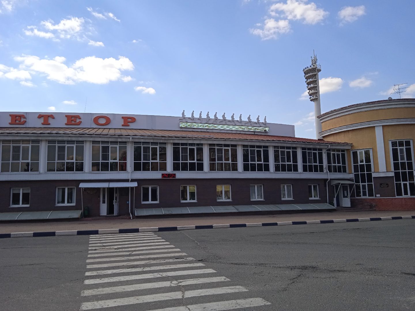 спорткомплекс, стадион, метеор, бег, бесплатно