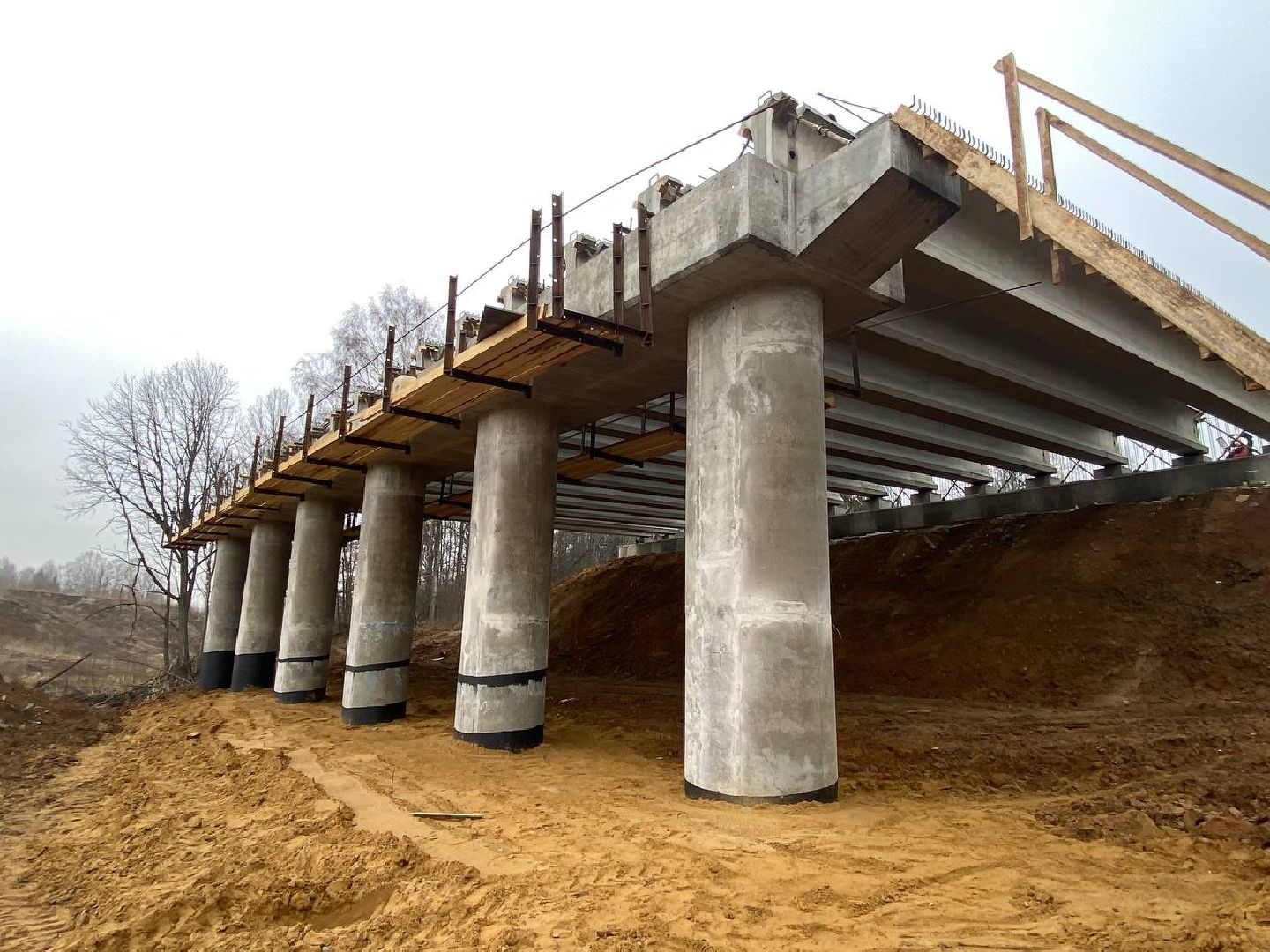 новая дорого в Путилково, Пиятницкое шоссе - Путилково, Мост через реку Журавка, Строительство новой дороги,