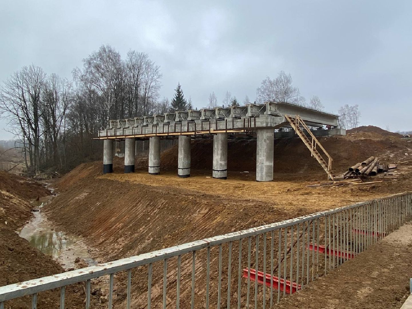 новая дорого в Путилково, Пиятницкое шоссе - Путилково, Мост через реку Журавка, Строительство новой дороги,