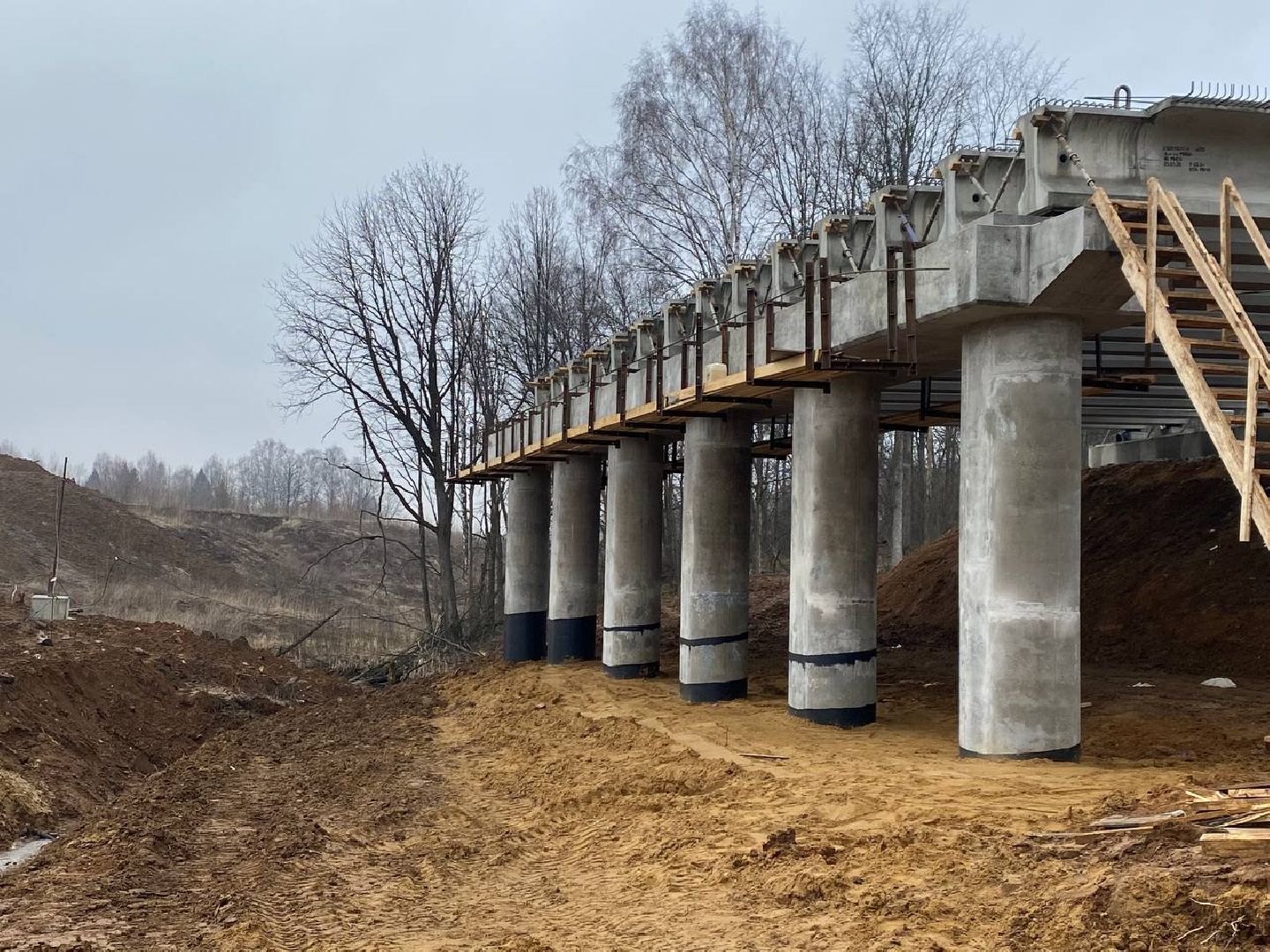 новая дорого в Путилково, Пиятницкое шоссе - Путилково, Мост через реку Журавка, Строительство новой дороги,
