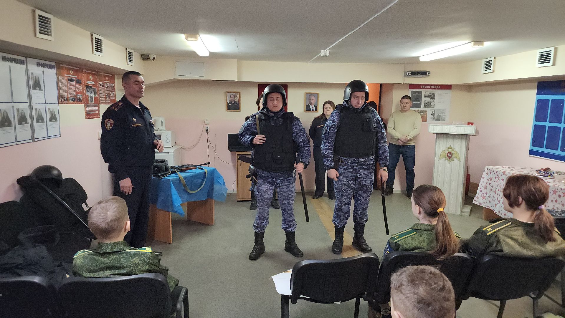 Встреча с Росгвардией, юнармейцы, росгвардия, щёлково,