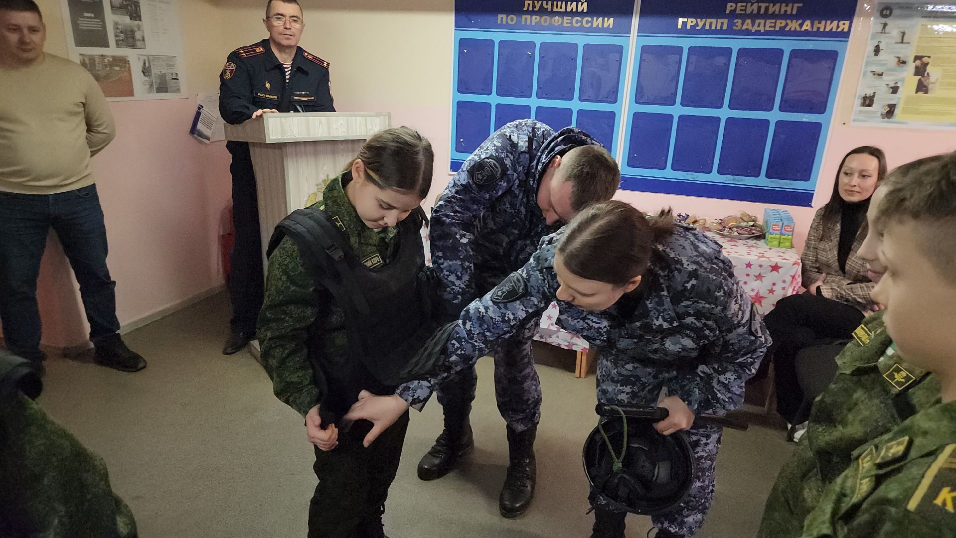 Встреча с Росгвардией, юнармейцы, росгвардия, щёлково,