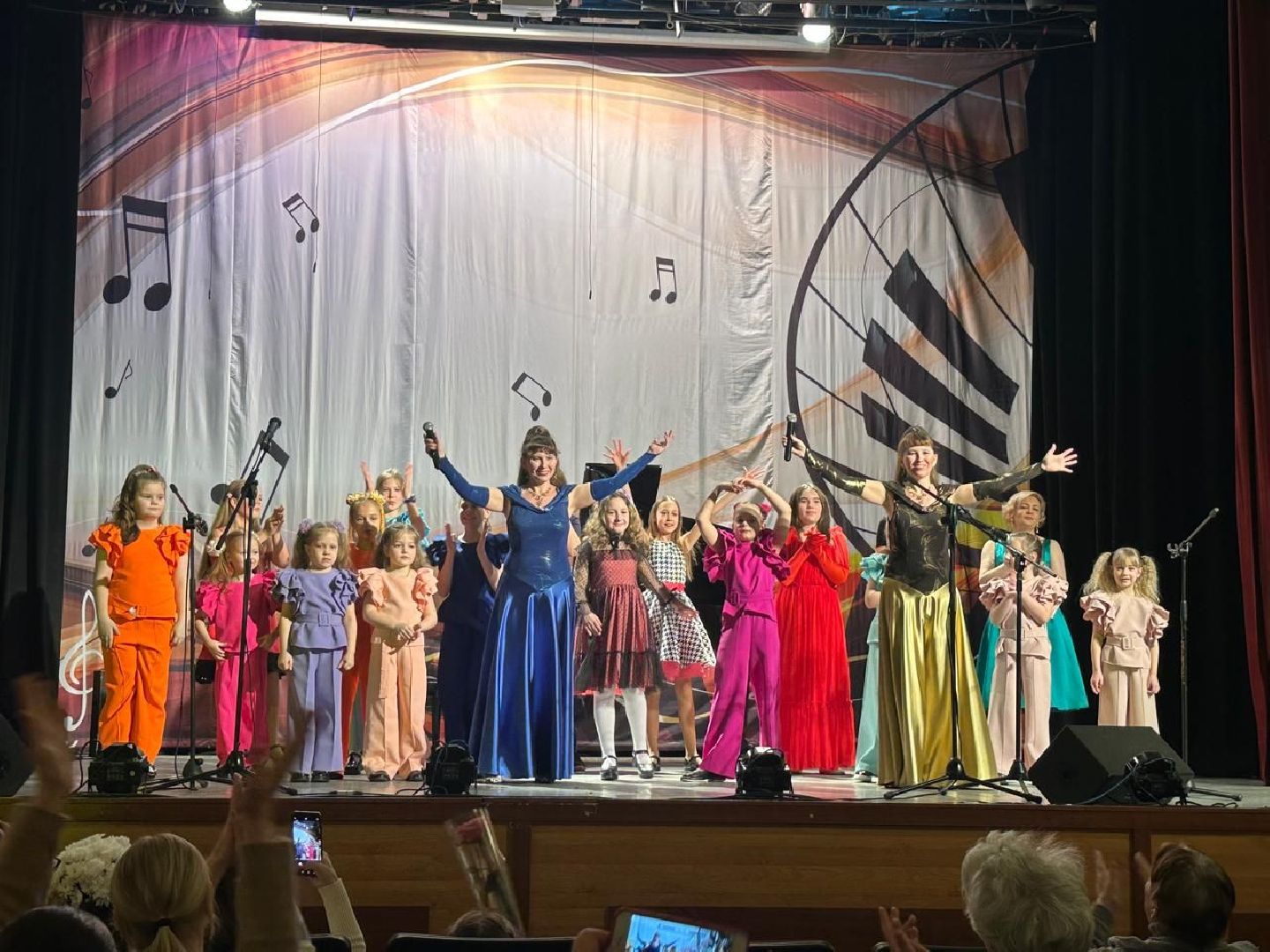 юбилейный концерт, дети, вокальная студия, дети и родители,песни, эстрада,творческие коллективы,пушкино,