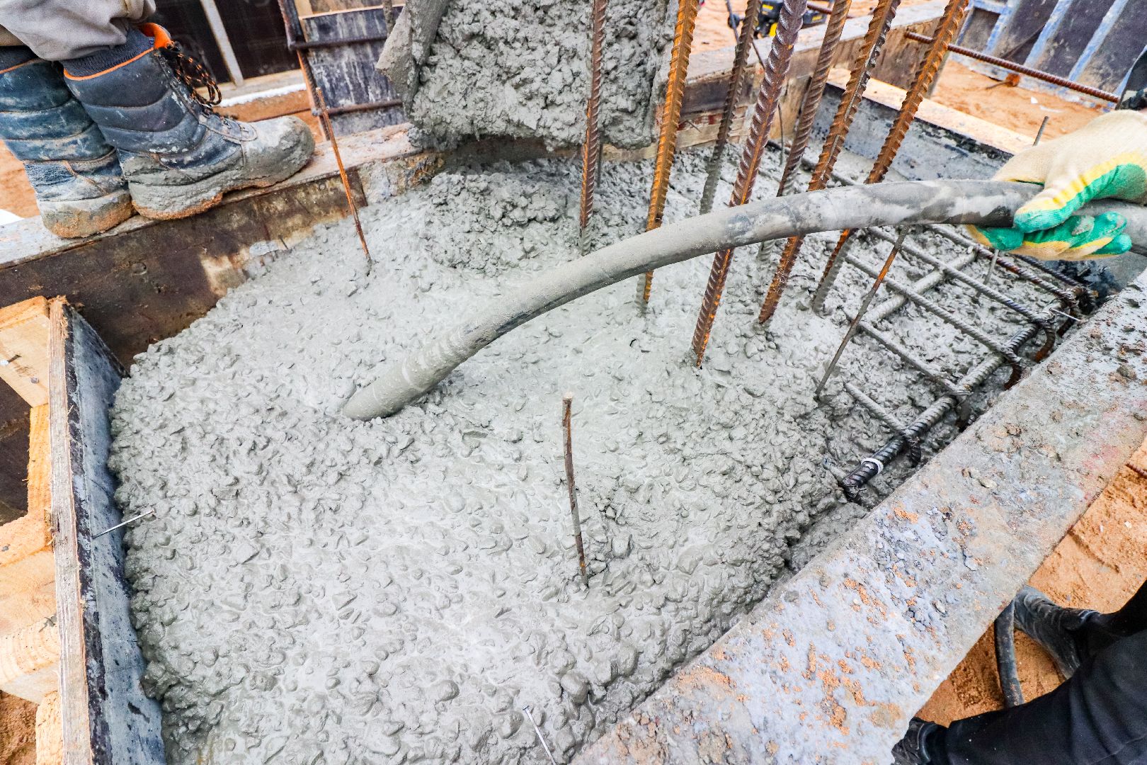 Клин, строительство, спорт, стройка спортшколы, люди, Подмосковье,