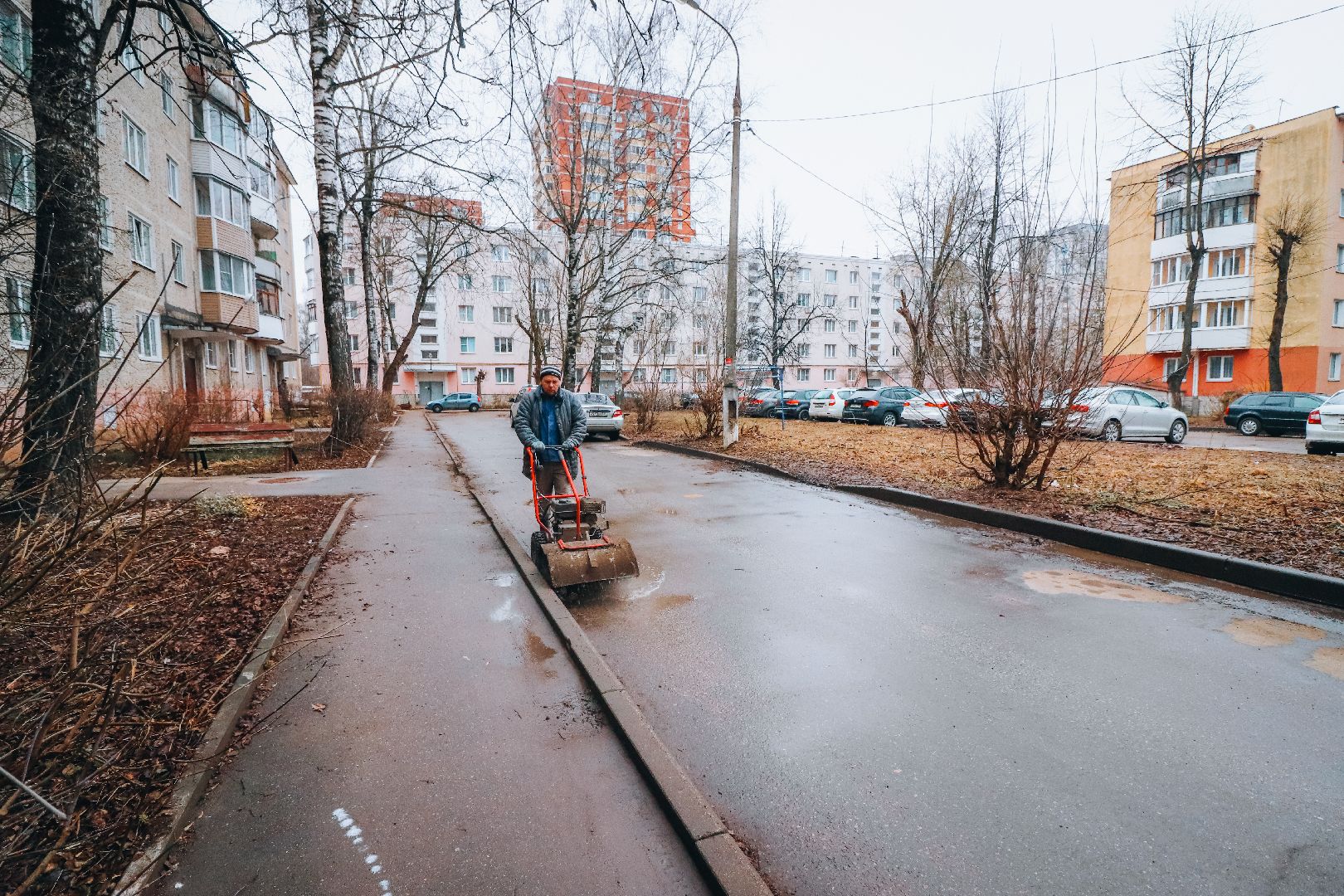 Клин, общество, ЖКХ, дворники, истории, уборка дворов,