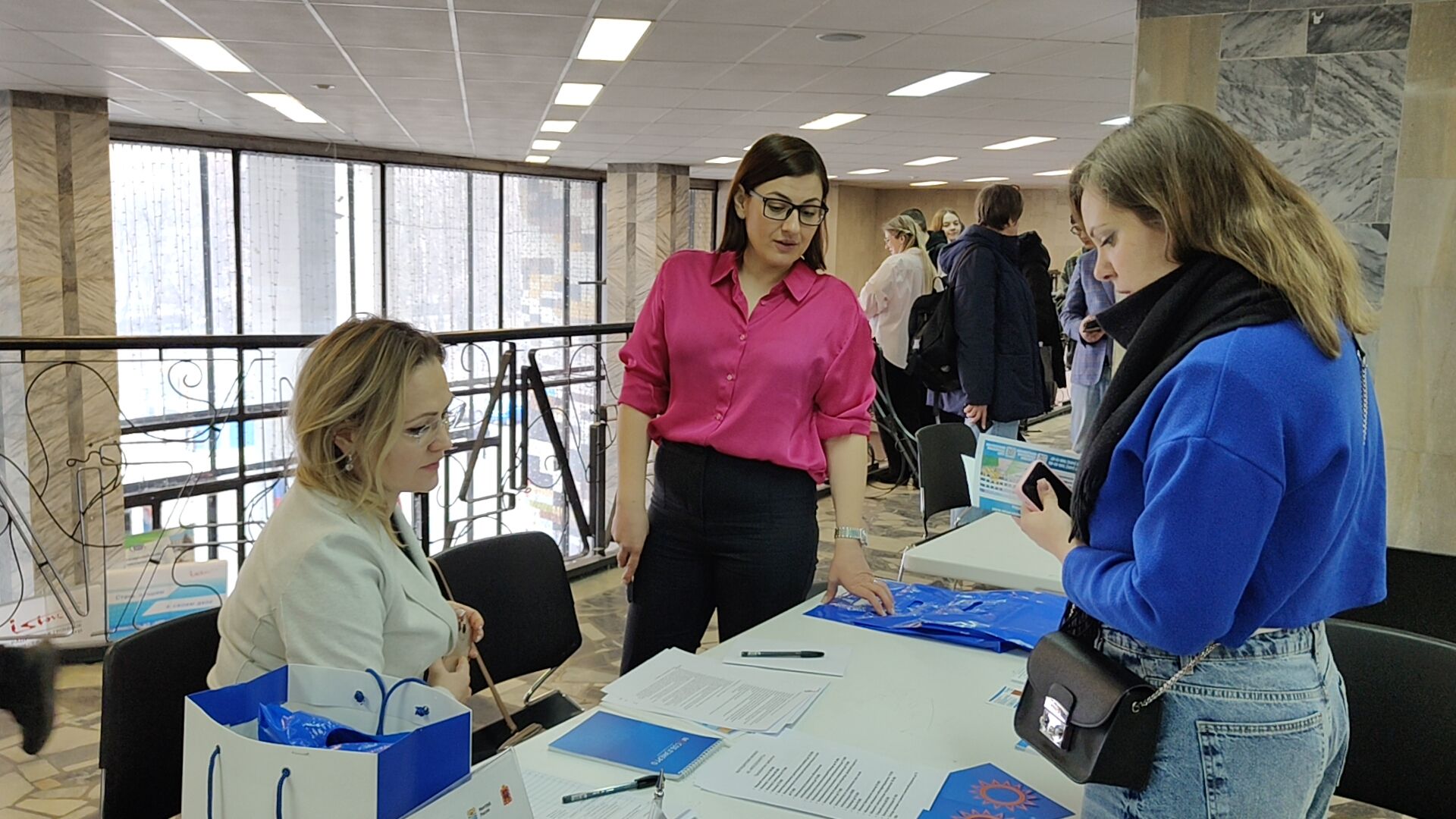 ярмарка вакансий, трудоустройство, мытищи,