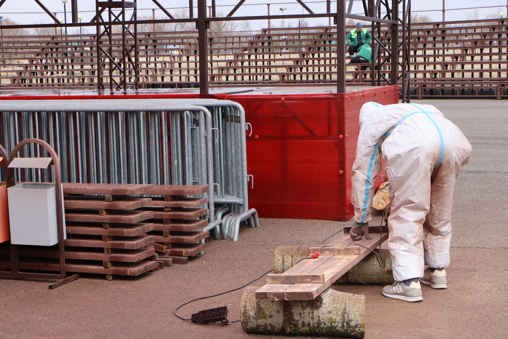 серебряные пруды, парк серебряный, благоустройство, месячник чистоты,