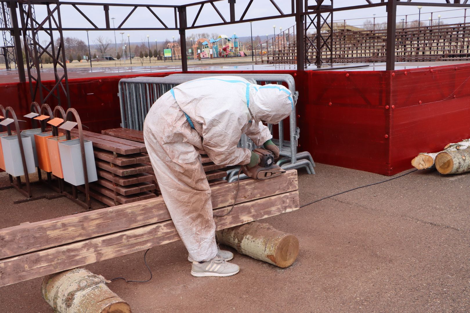серебряные пруды, парк серебряный, благоустройство, месячник чистоты,