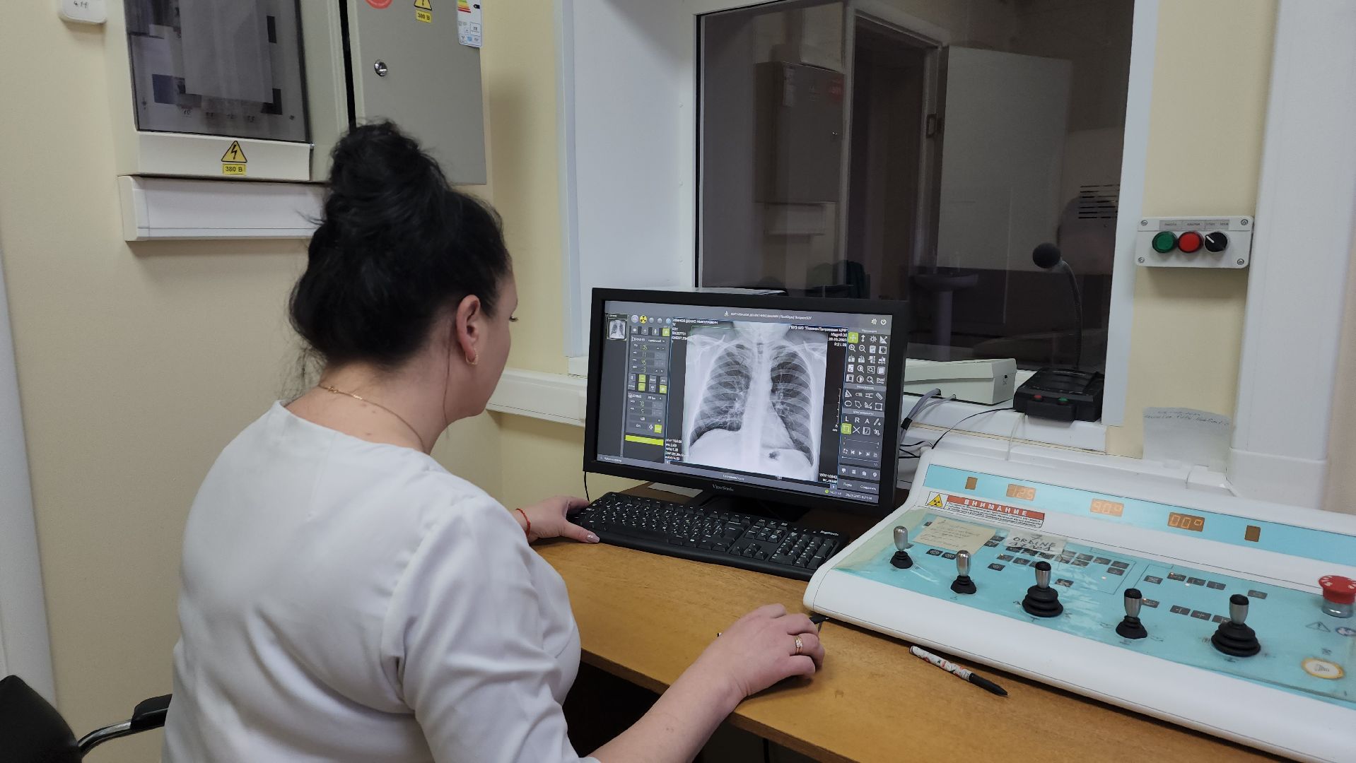 поликлиника, лосино-петровский, диспансеризация, священник, священнослужители,