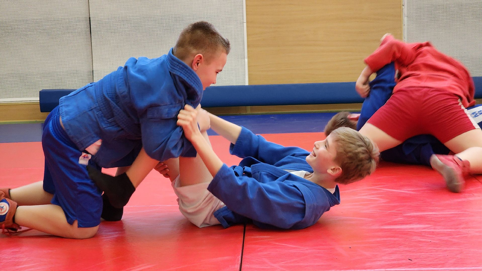 руза, тучково, спорт, самбо, школа 1, спорт в рузе,