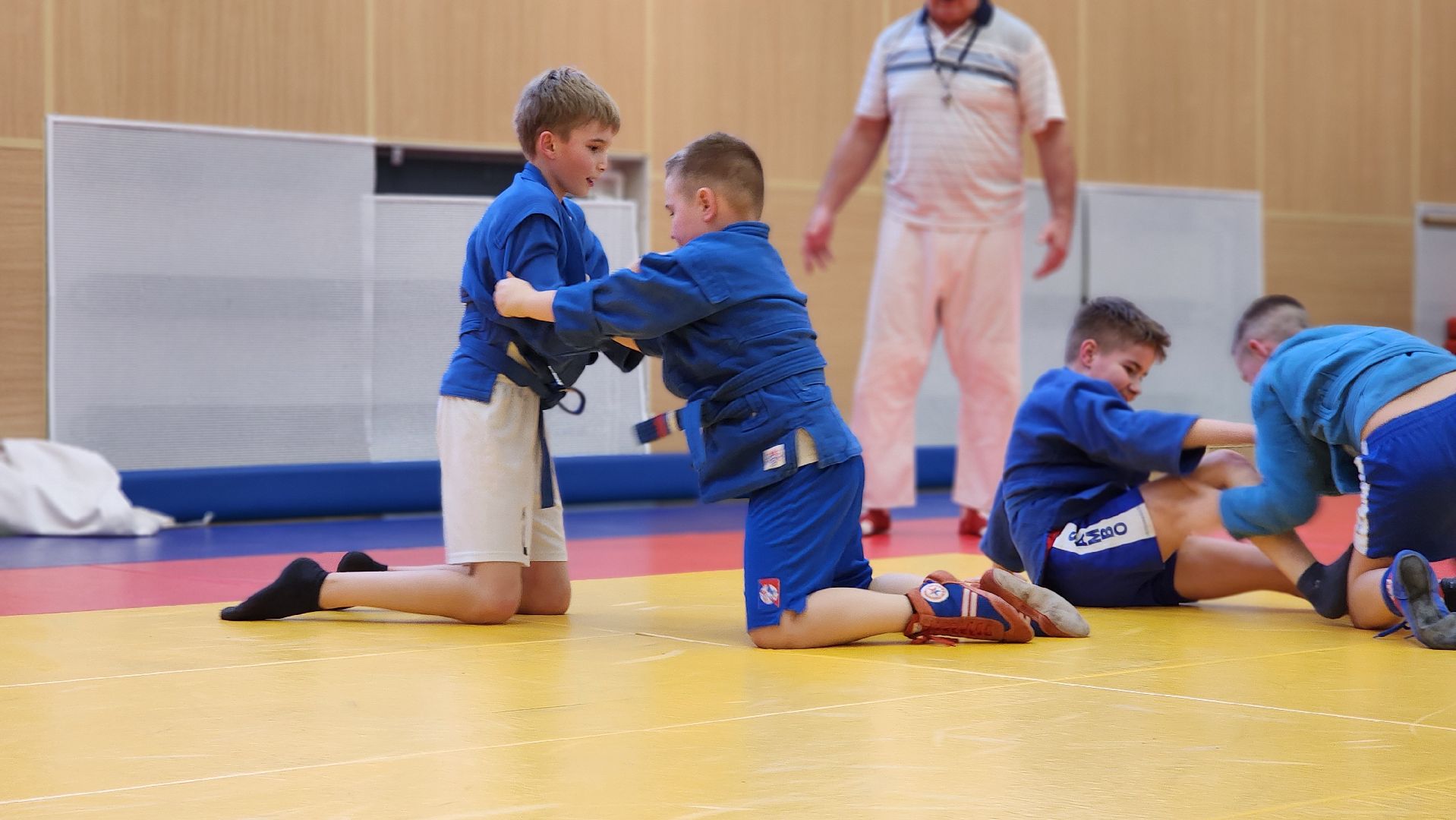 руза, тучково, спорт, самбо, школа 1, спорт в рузе,