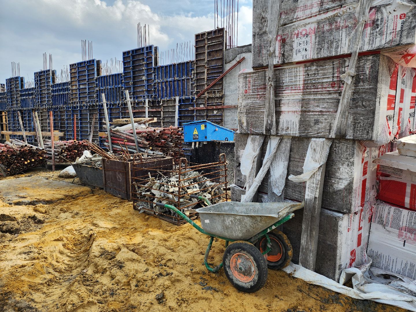 луховицы, реконструкция стадиона, строительство,