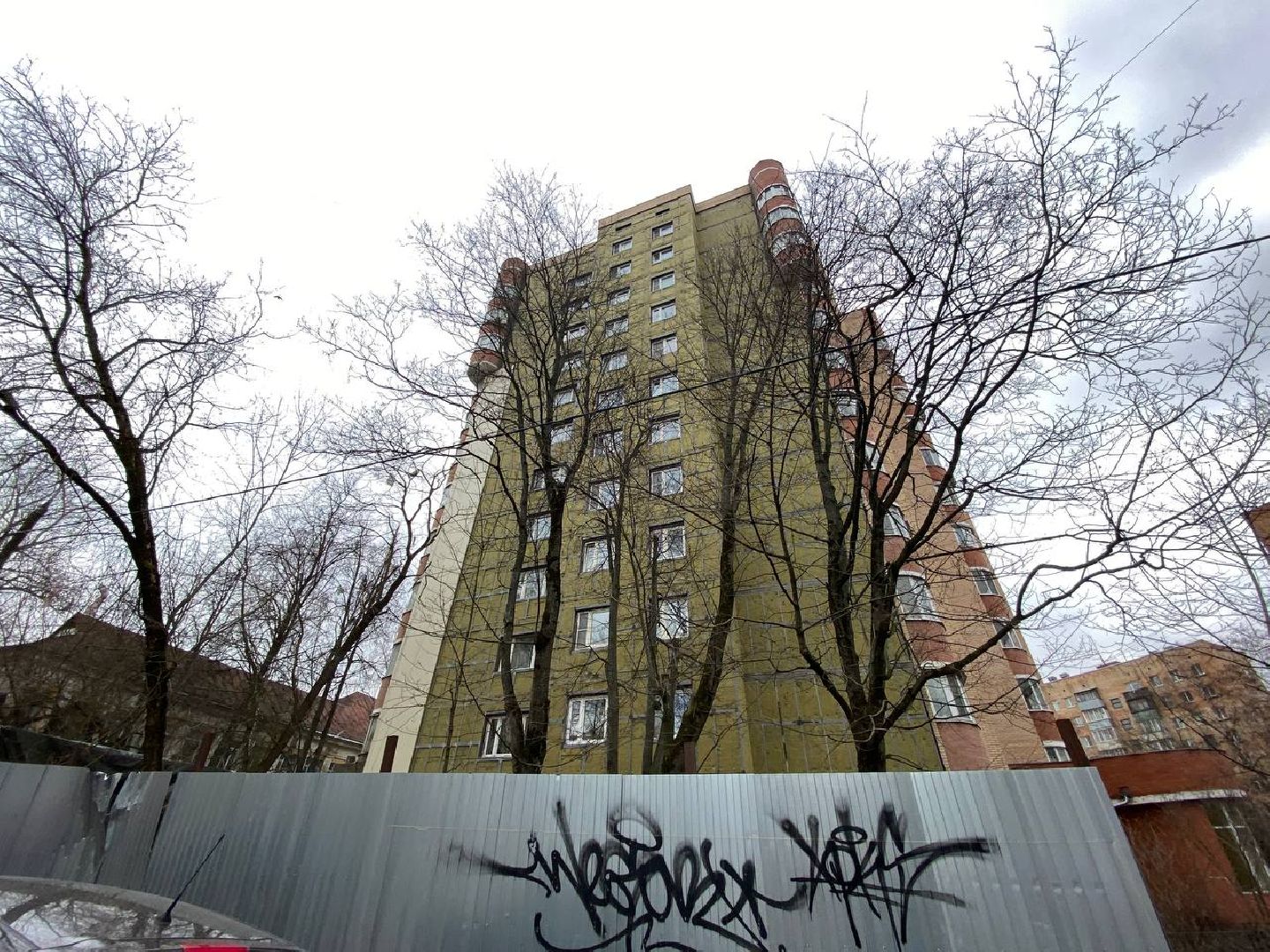 ремонт дома, ремонт фасада, ремонт дома на Школьной улице, ремонт дома в Красногорске,